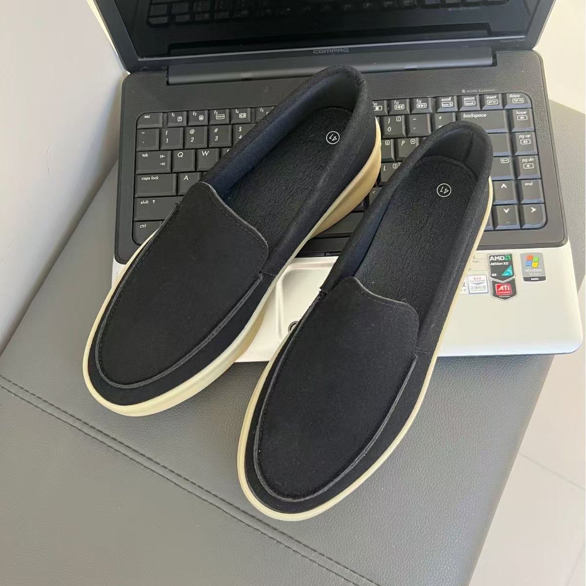 2025 New Men's Velveteen Bean Shoes Trendy One Step Stepping Set Foot Comfort Shoes Casual Men's and Women's Shoes