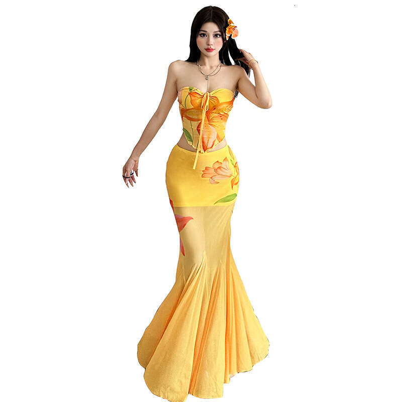 2025 Summer New Vacation Versatile Strapless Slim Top High Waist Elegant Bodycon Skirt for Women 04e