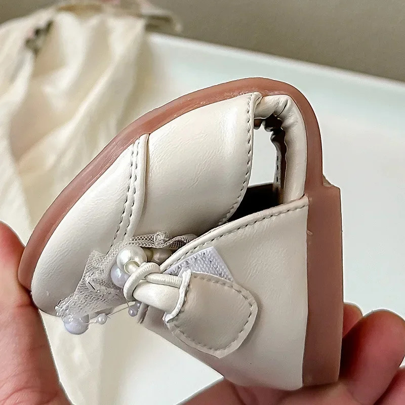 Girls Dance Shoes Mesh Lace Bows Sweet Butterfly Summer Kids Half Sandals Wedding Ins Trendy Princess Pearls 250725