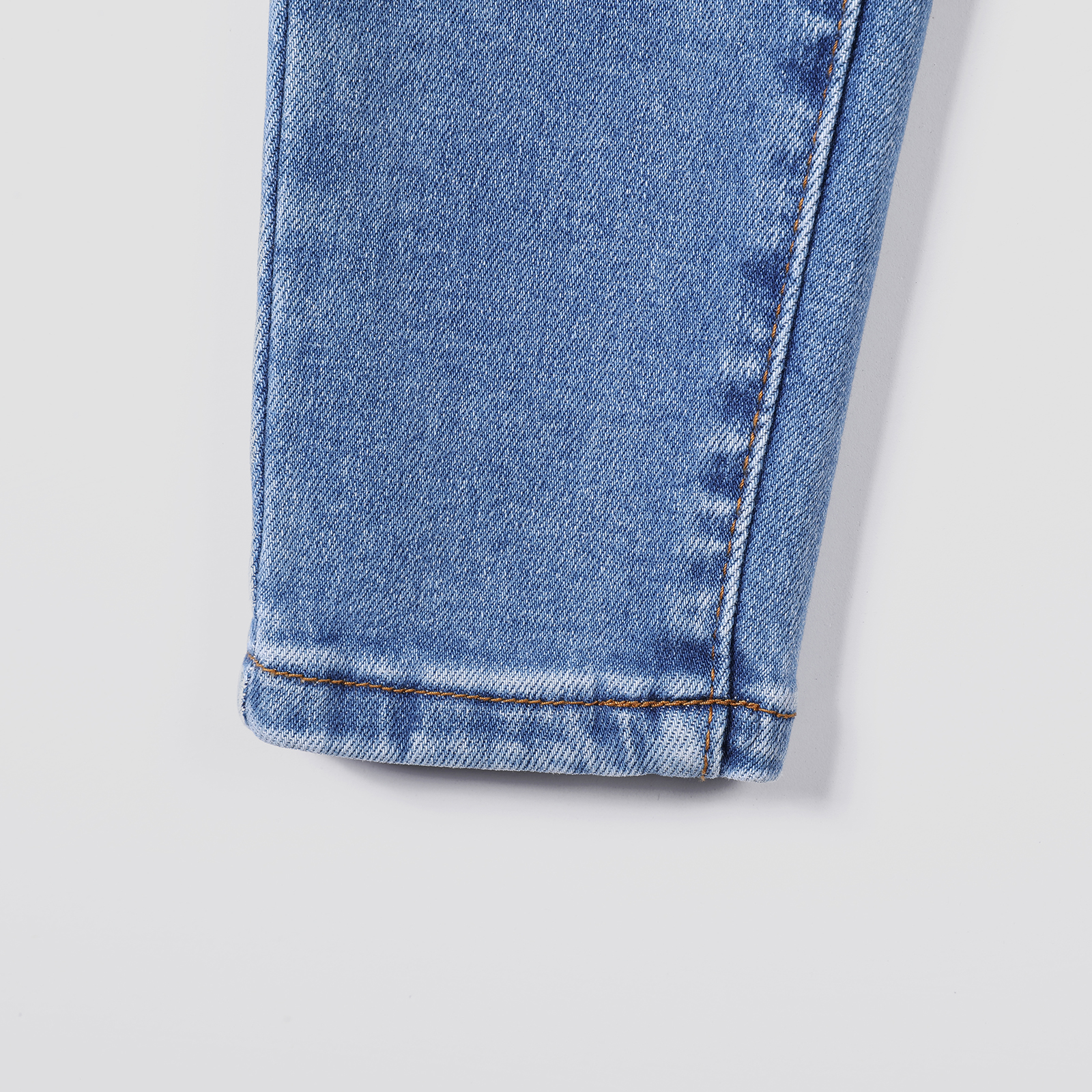 Ladies' tight jeans look slimming lift hips stretch and slim fit versatile and fashionable small leg pants