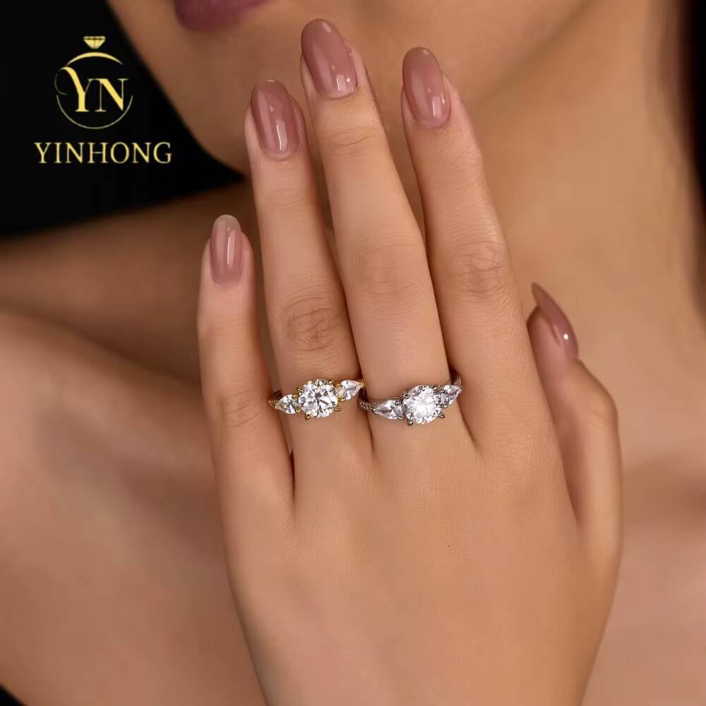 18k White Gold Engagement Moissanite Ring 925 Sterling Silver Big Diamond Oval Zircon Eternity Ring