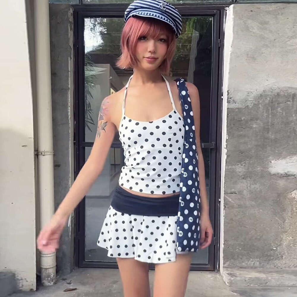 2025 Summer New Hot Girl Sexy Halter Neck Polka Dot Top Slim Fit Versatile Skirt Set for Women b08