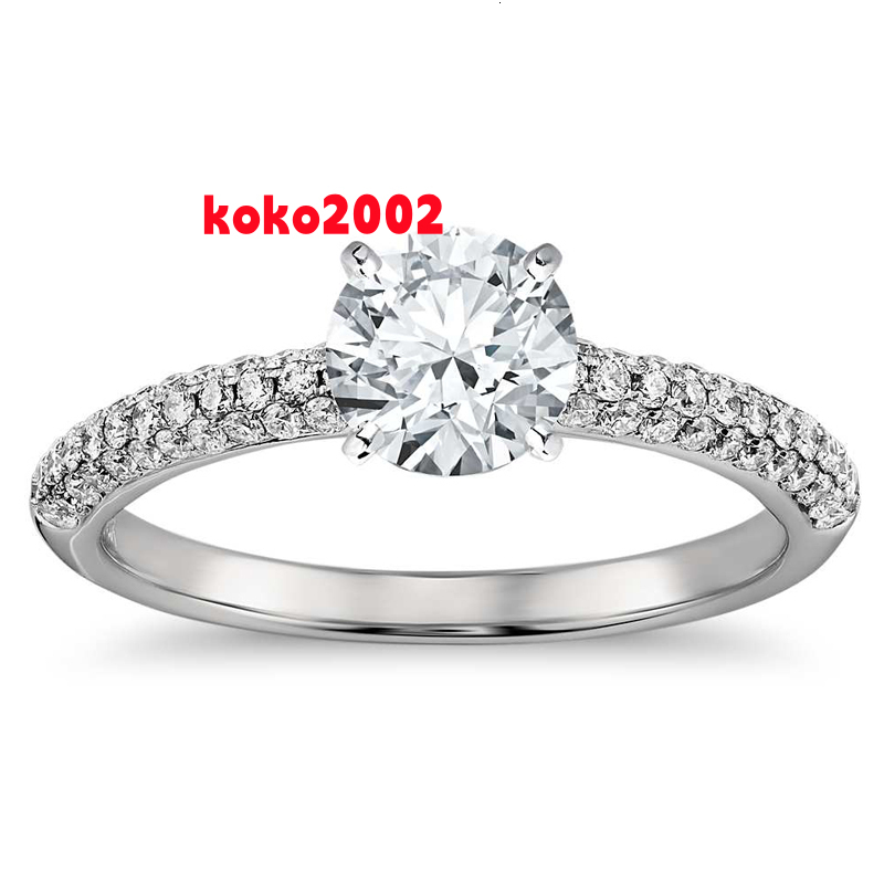 Classic DIAMOND ENGAGEMENT RING- Moissanite