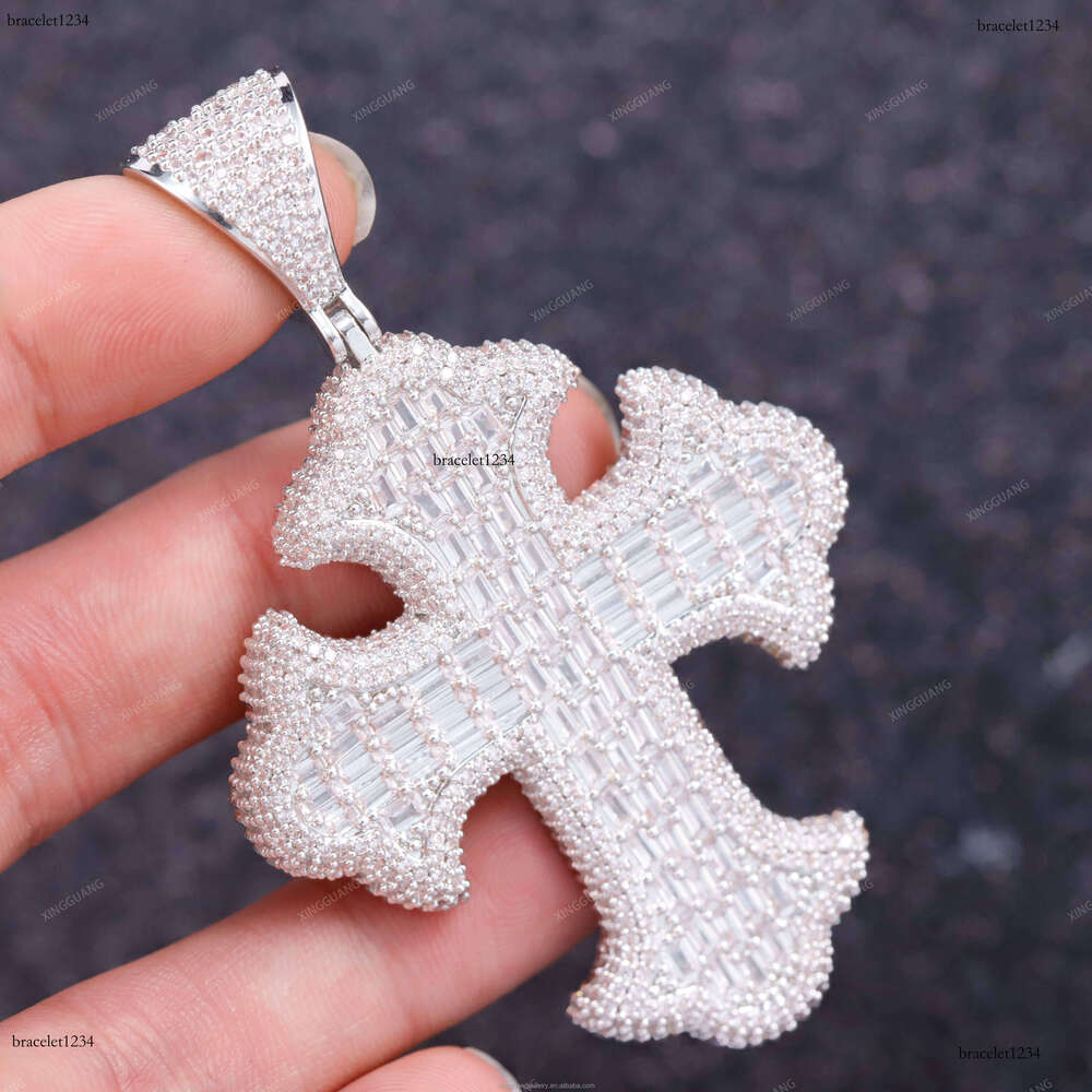 XG High Quality Baguettes Cross Pass Dia test Real Sier CRA VVS Moissanite Fine Jewelry Pendant