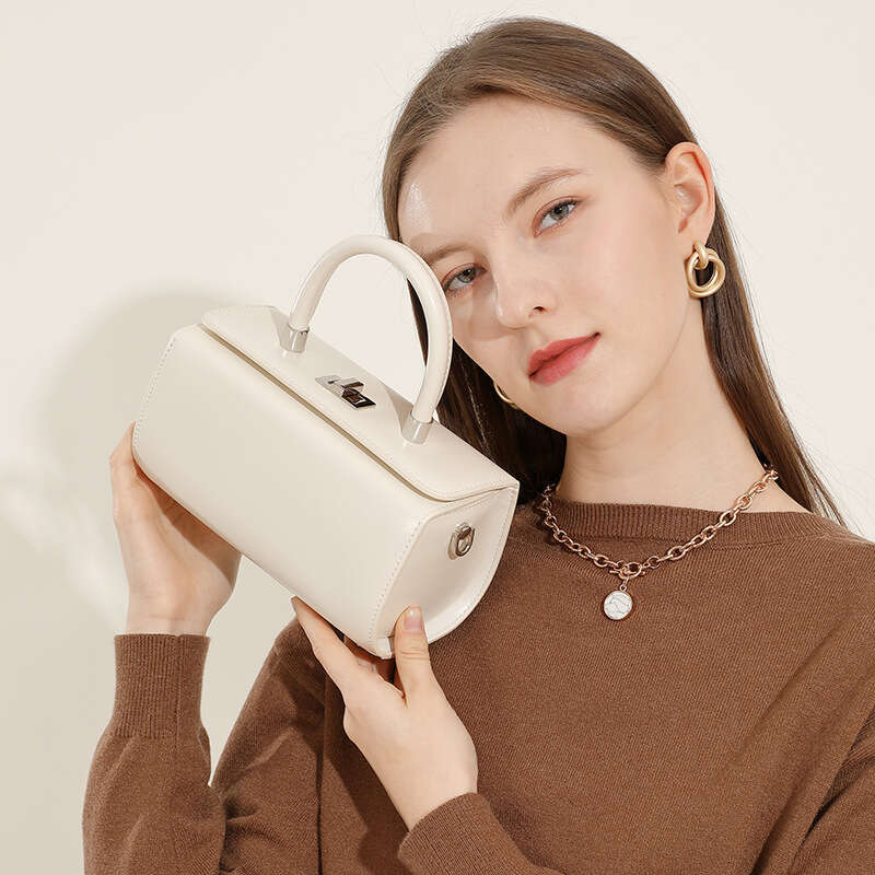 High-end Leather Handbag Small Square for Women 2025 Spring Summer Fashion Simple Shoulder Crossbody Doctor Box Women's Bag