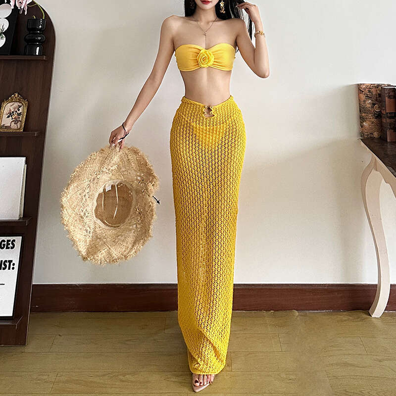 2025 Spring New Turmeric Strapless Bikini with 3D Flowers Beach Swimsuit Set 92d