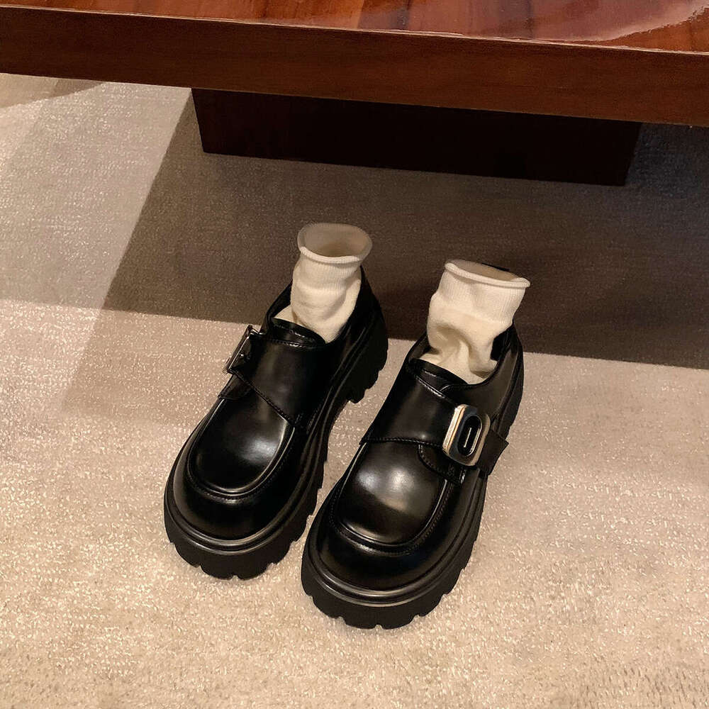 Designer Thick-Soled Uniform Leather for Women, College Style, Square Buckle, Slip-On Loafers, Winter Work Shoes