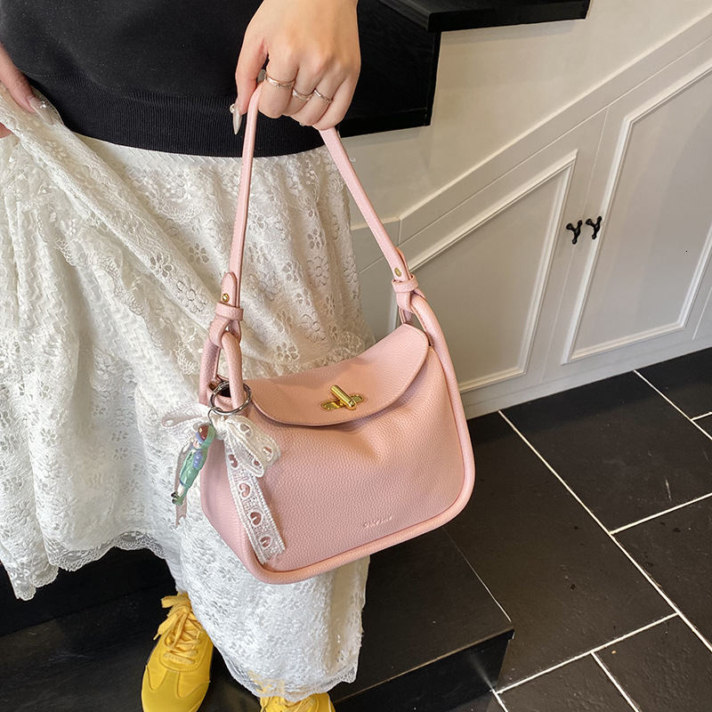 2025 Summer New Women's Crossbody Bag Niche Design Women's Lychee Pattern Handbag women's Commuting Bag Summer New Women's Shoulde