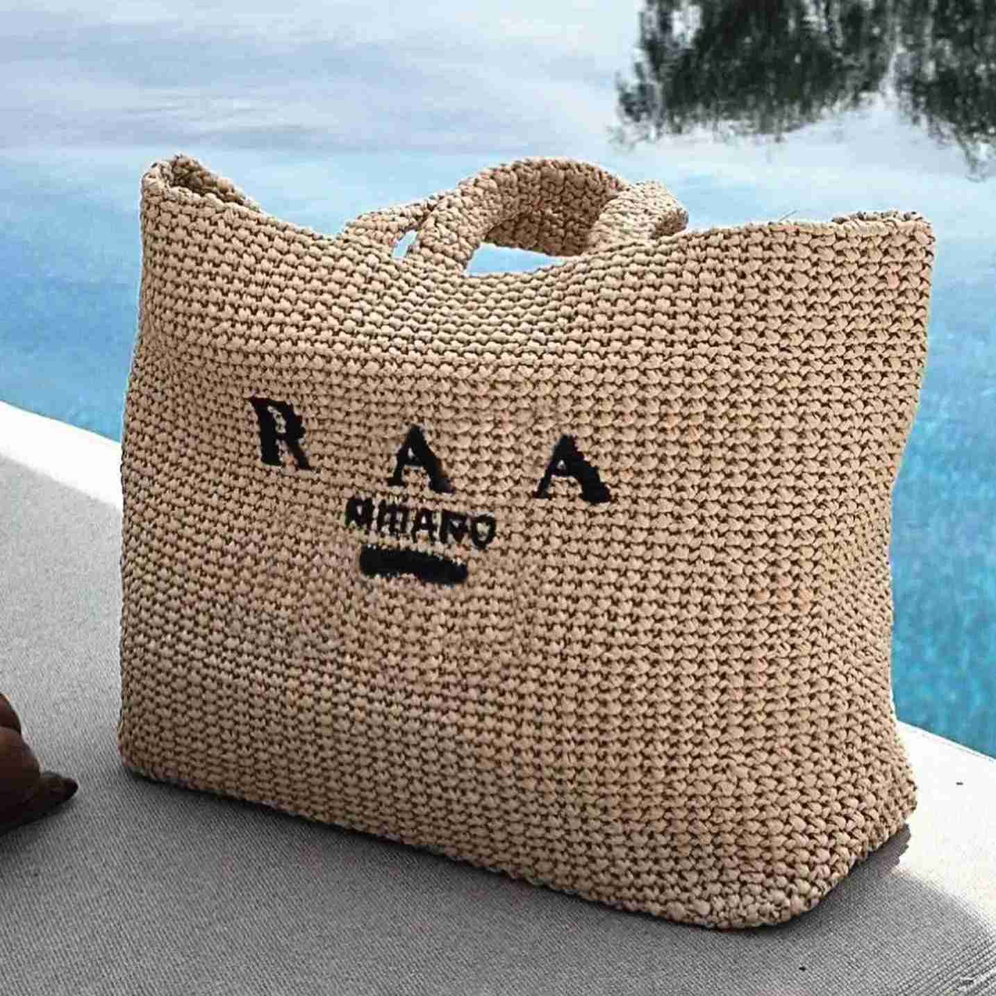 Designer Triangle tote straw weaving Womens mens straw bags armpit bags Crossbody half moon bags Luxurys purse handbag real Leather tote clutch underarm Bag strap