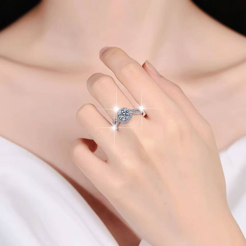 Colorful Moissanite Ring Versatile Ring Ladies Ring High-end Feel 925 Sterling Silver Moissanite Ring