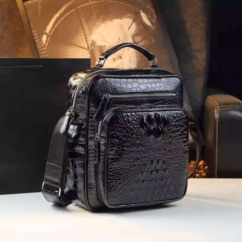 Luxurious designer New crocodile patterned shoulder men, crossbody for business and leisure, high-end handbag, men's bag trend