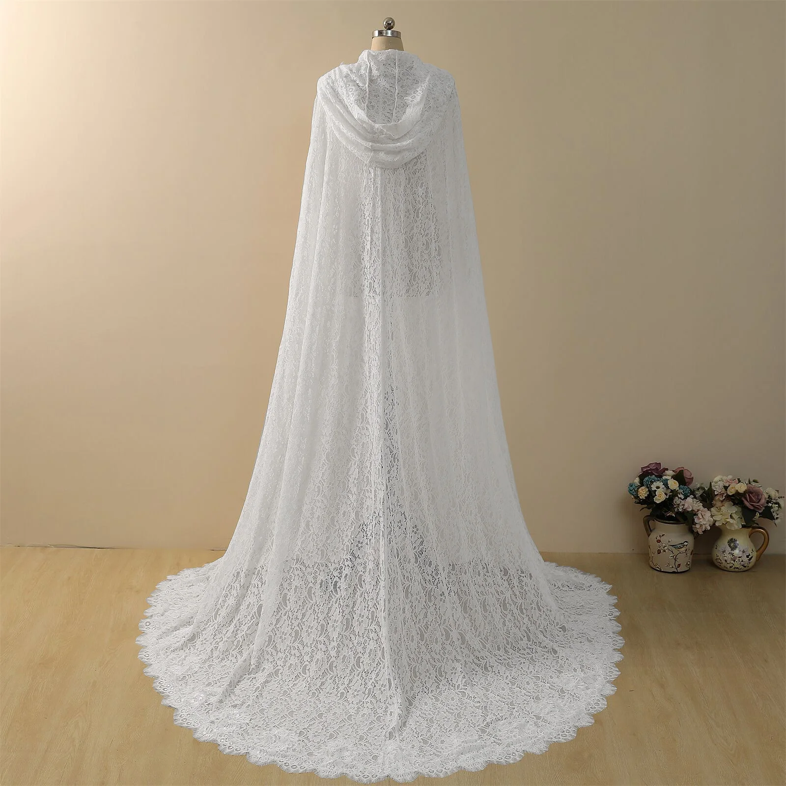 Vintage Wedding Veil One Layer Long Mermaid Bride Dresses Cap Sleeveless Lace Up With Hooded Wrap Customized
