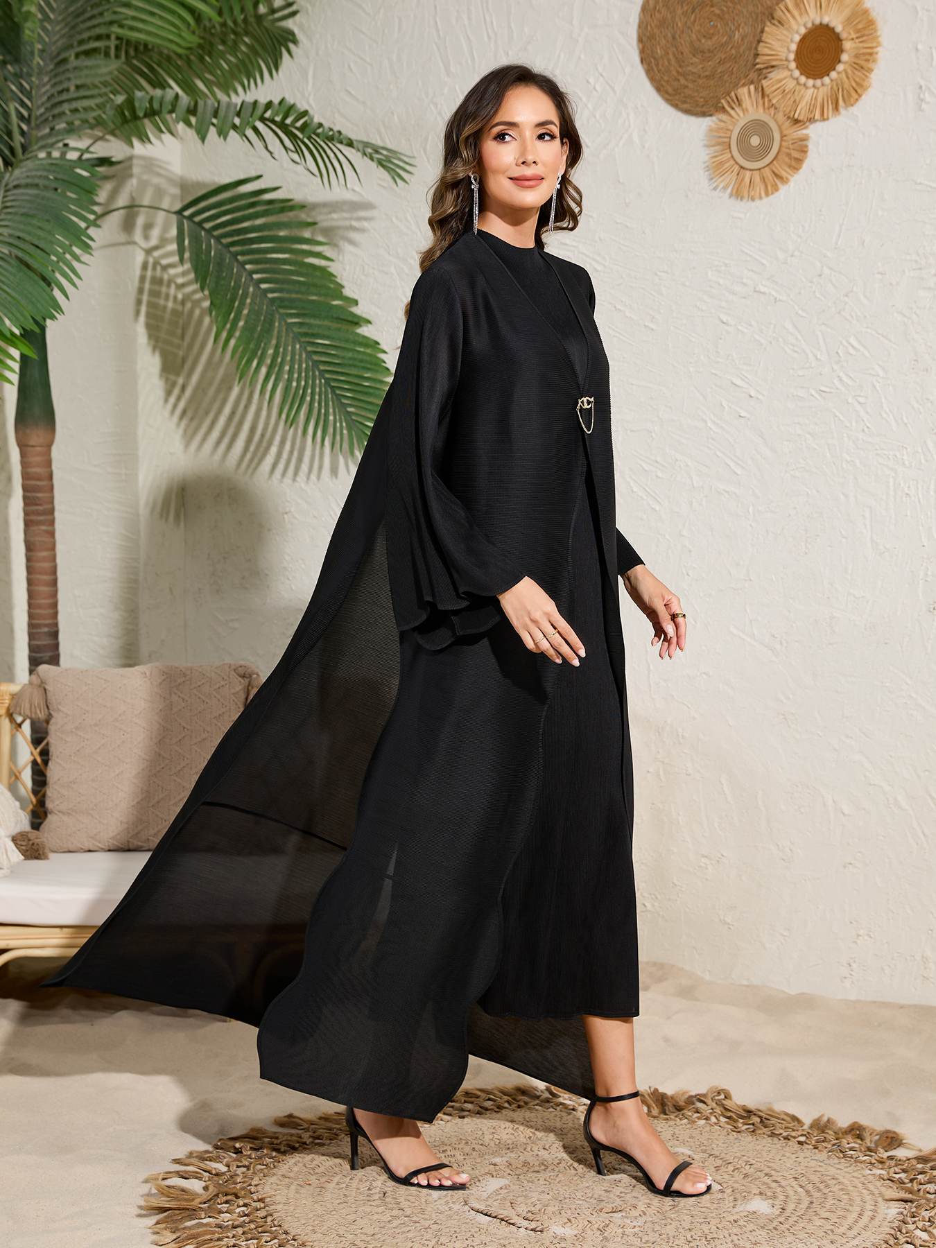 Ethnic Clothing Two-piece long dress set A two-piece elegant, loose, pleated long dress in Arabian style for ladies NZ015