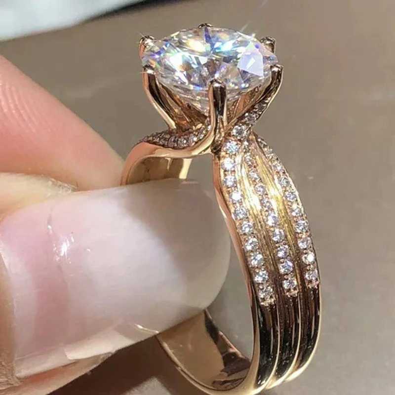 Fashionable silver claw design large crystal wedding ring womens cubic zirconia charm bride engagement ring jewelry gift W250417