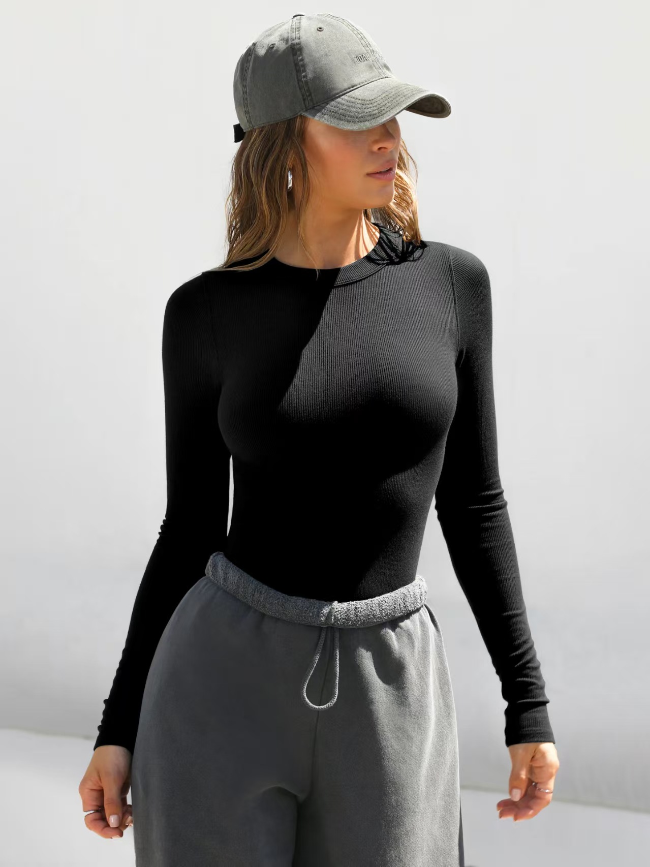 New Y2K clothes threaded round neck long sleeve T-shirt female bottoming wear