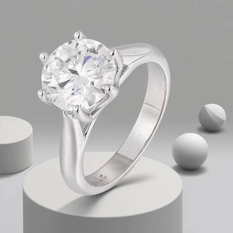 Moissanite 925 Sterling Silver Ring Womens Classic Luxury High-quality Moissanite Ring Can Be Customized Wholesale Manufacturer