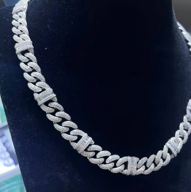 High Quality Iced Out Cuban Link Chain with Baguette Round Cut Moissanite Diamonds Hip Hop Moissanite Chain for Men And Women