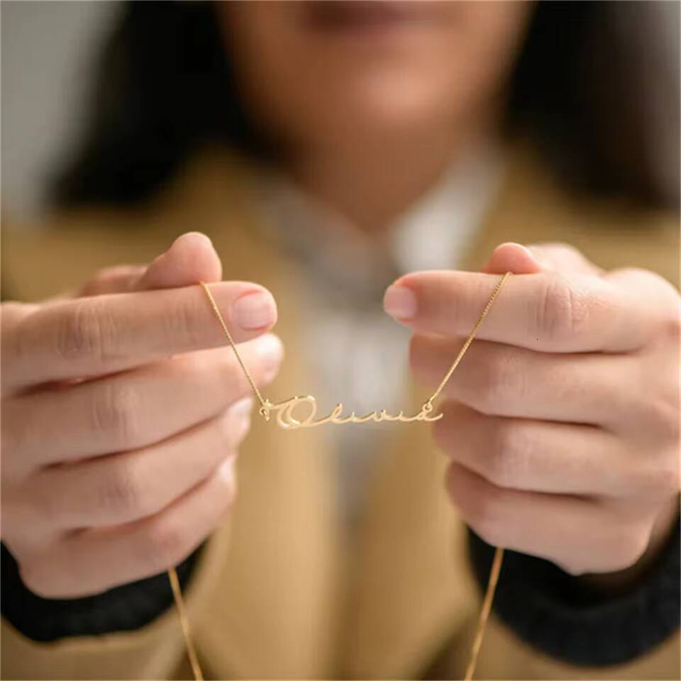 Name Necklace Gold Personalised Stainless Steel Box Chain Handmade Personalised Birthday Gift for Mom Perfect