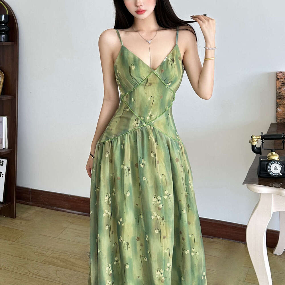 2025 Summer New Green Fresh Waist-Cinching Elegant Slim Strap Dress Lightweight Jacket for Women f82