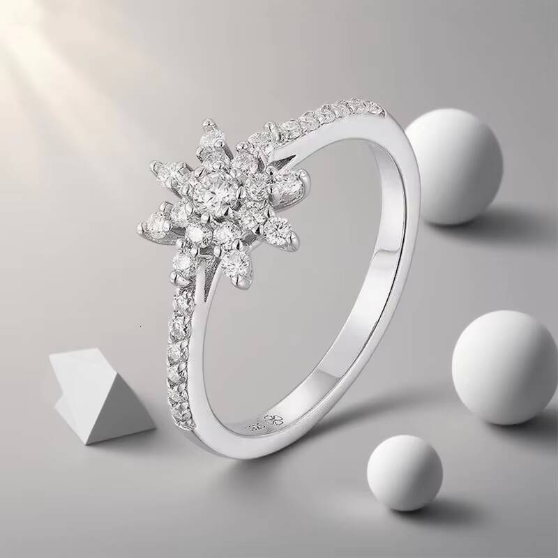 Moissanite Rings Silver 925 Womens Hot Selling Moissanite Ring with Cute Flower Design Suitable for Marriage and Engagement