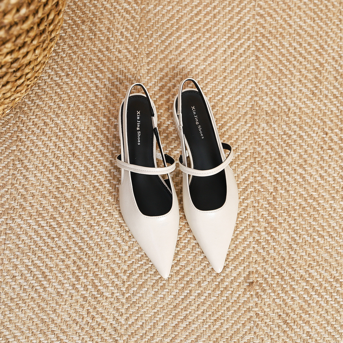 238-3 Simple Versatile Pointed Toe Flat 2024 New Style One Strap Backless Low Heel Women's Shoes ddmythur