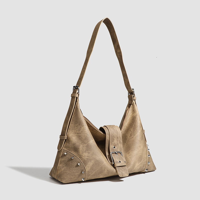 2025 autumn new spicy girl rivet handbag niche design versatile trend retro armpit bag women's shoulder bag designer bag