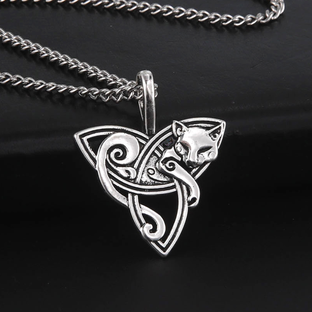 Dawapara Fox Triquetra Animal Pendant Necklace Celtics Knot Good Luck Irish Amulet Nordic Viking Necklace Religious Jewelry