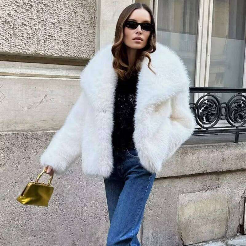 White Faux Coat 2024 Woman New In Coats Autumn Winter Fur Plush Fluffy Jacket Warm Red Gray Black Outerwears