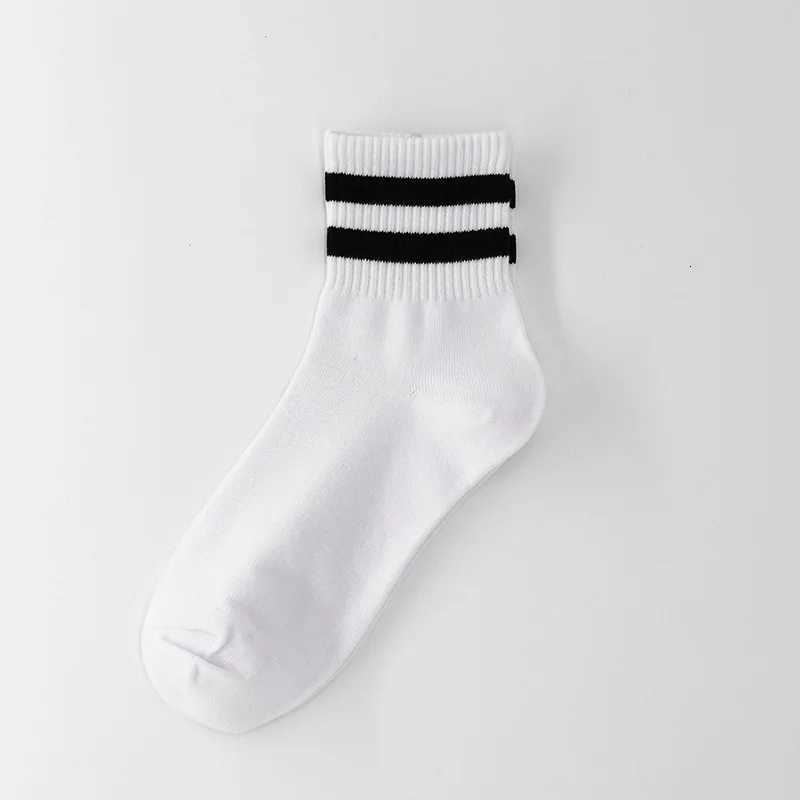 Vintage Two Stripes Sports Cotton Men Ankle Socks Streetwear Hip Hop Skate Hip Hop Athletic White Black School Designer Punk Boy X250725