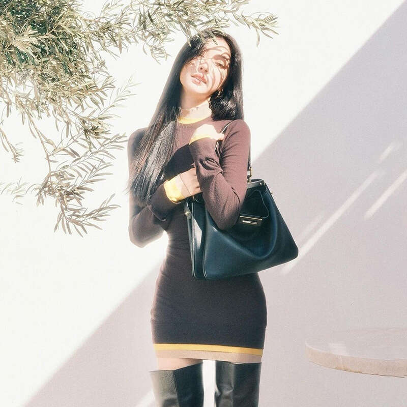 2024 Autumn New Women's Solid Color Slim High Waist Street Fashion Round Neck Long Sleeve Dress d03