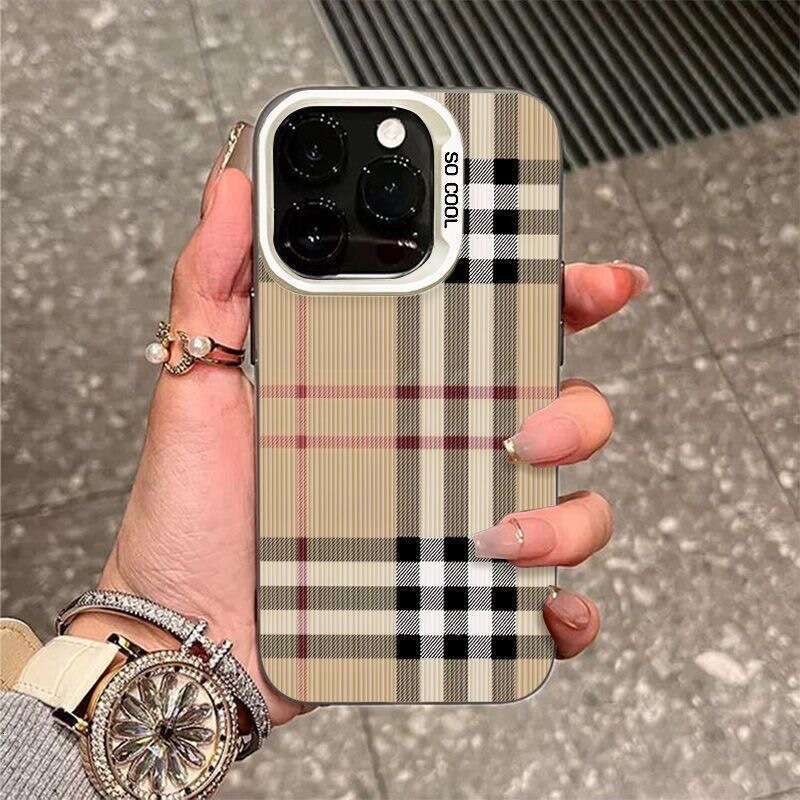 Light Luxury Plaid Suitable for iPhone 16 Max Case 15 Pro Trendy 14 Plus/13/12 Classic X