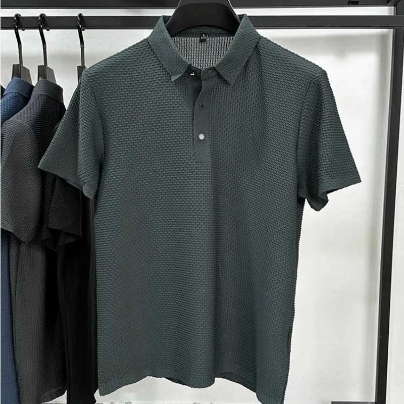 Summer New Mens Lop-up Hollow Short-sleeved Polo Shirt Ice Silk Breathable Business Fashion T-Shirt Male Brand Clothes XJ250725