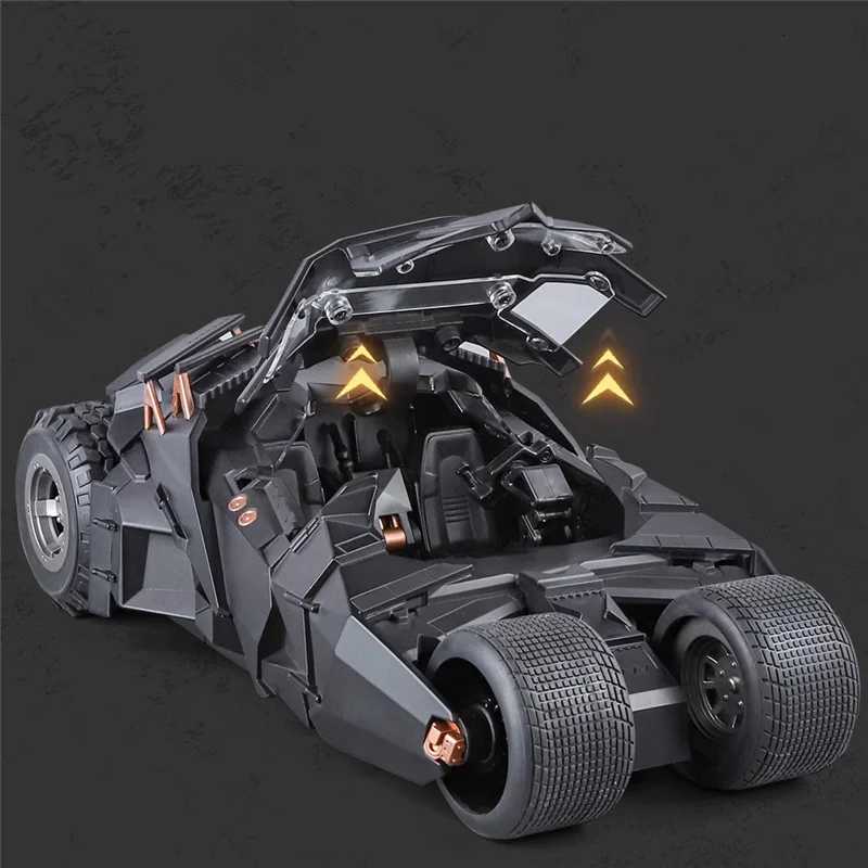 1/18 Classic Movie Car 2008 Batmobile Alloy Concept Bat Sports Car Model Diecast Metal Toy Race Car Model Sound Light Kids Gifts Z250724