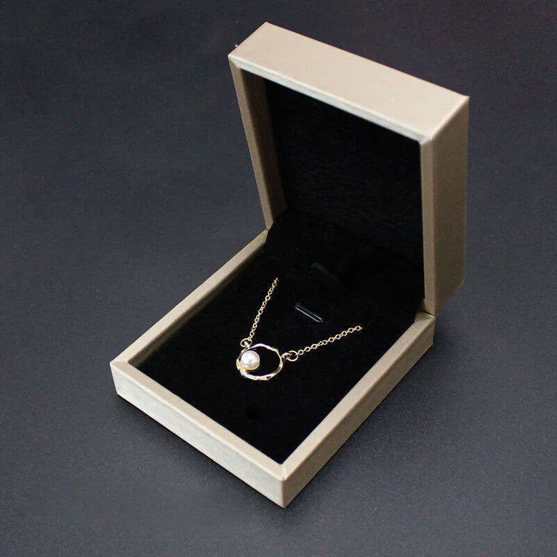 Fashion New Style Dia-Studded Titanium Steel designer Necklace for Women Versatile Ins Internet Celebrity Liht Clavicle Chain Eleant Hih-End Feel