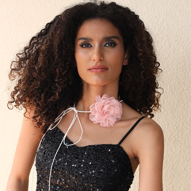 French Elegant Three-Dimensional Camellia Necklace for Women, Ins Style Handmade Fabric Flower Pure Desire Sexy Choker Jewelry for Women