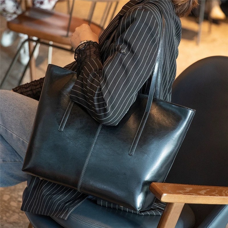 designer bag Underarm Bag for Women 2025 New Tote Bag Large Capacity Shoulder Bag Commuter Bag Genuine Leather Women Bag