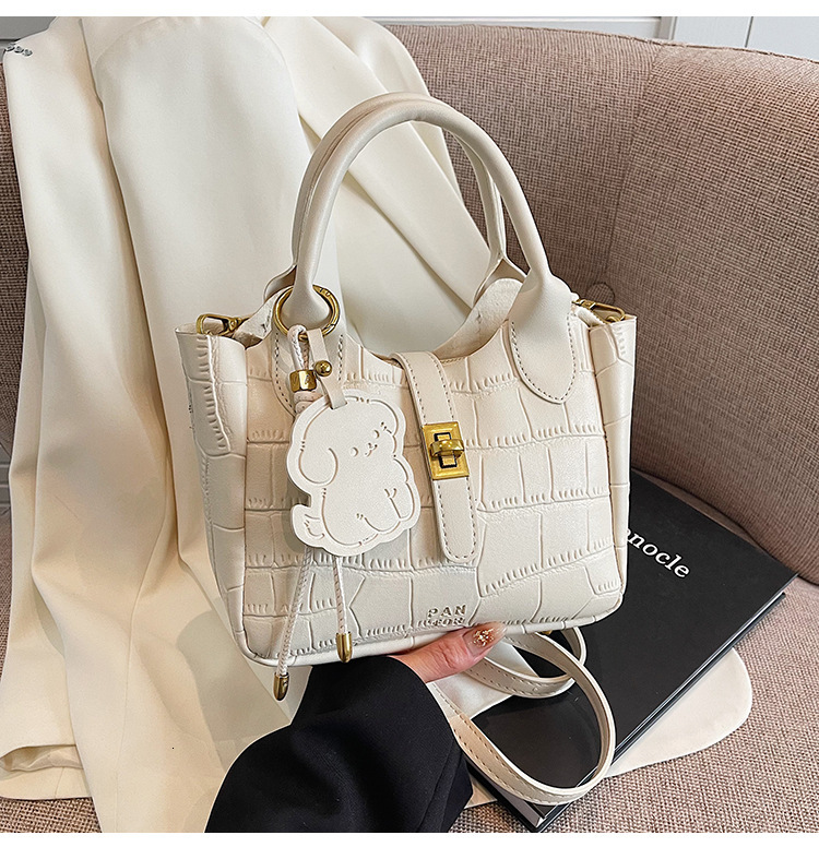 Luxury Brand Designer Bag High-End Bag For Women 2025 New Trend Lychee Pattern Basket Handbag Versatile Tote Bag Shoulder Crossbody Bag