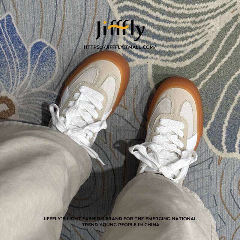 Vintage Jifffly Ladies' Thick Sole Canvas Shoes for Students & Commuters