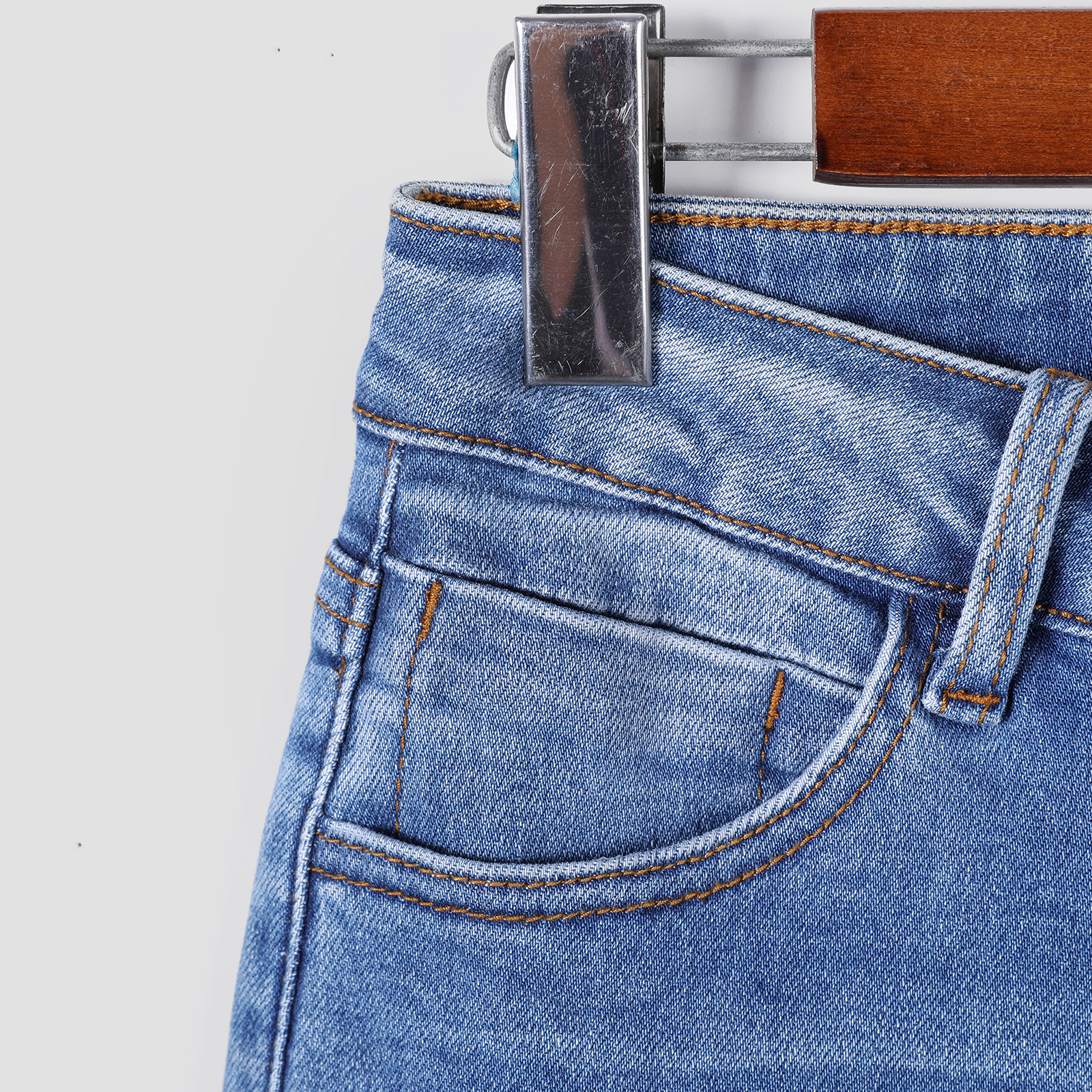 Ladies' tight jeans look slimming lift hips stretch and slim fit versatile and fashionable small leg pants