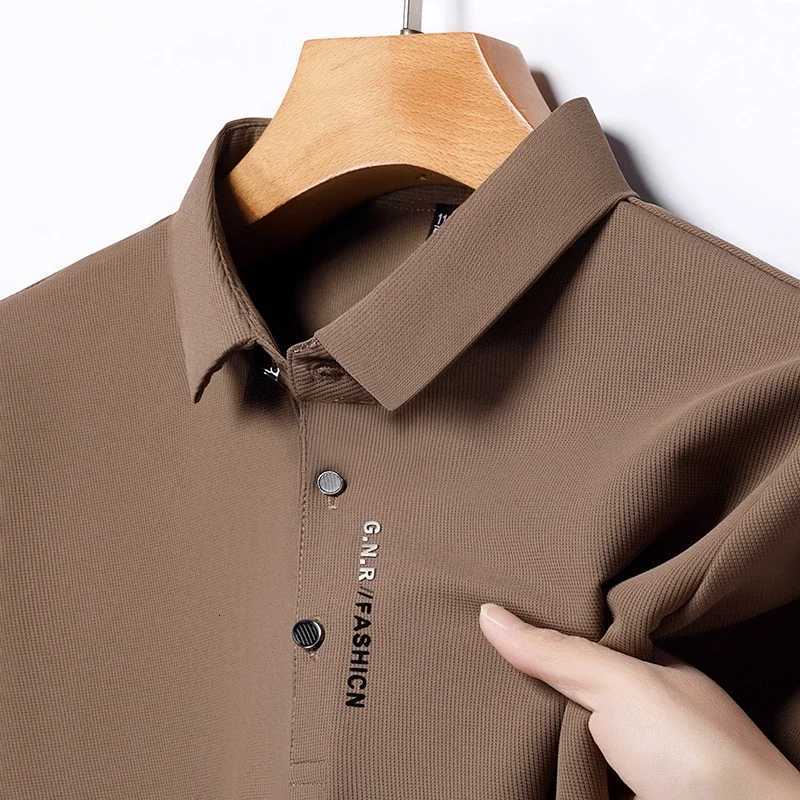 New Mens Short Sleeved Solid Color Polo Shirt Breathable and Comfortable Elastic Top XJ250725