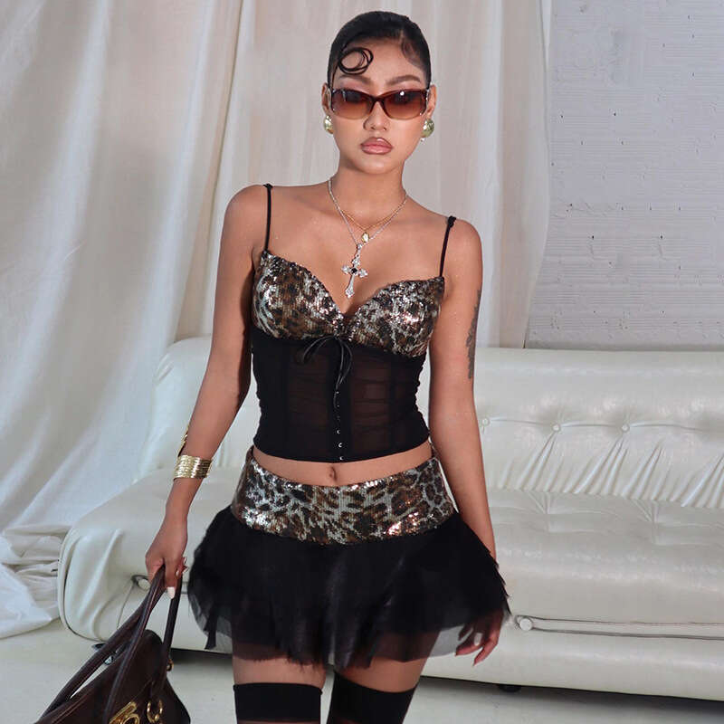 2025 New Summer Solid Color Patchwork Lace-up Vest Slim Shorts Fashion Trendy Women's Outfit adc