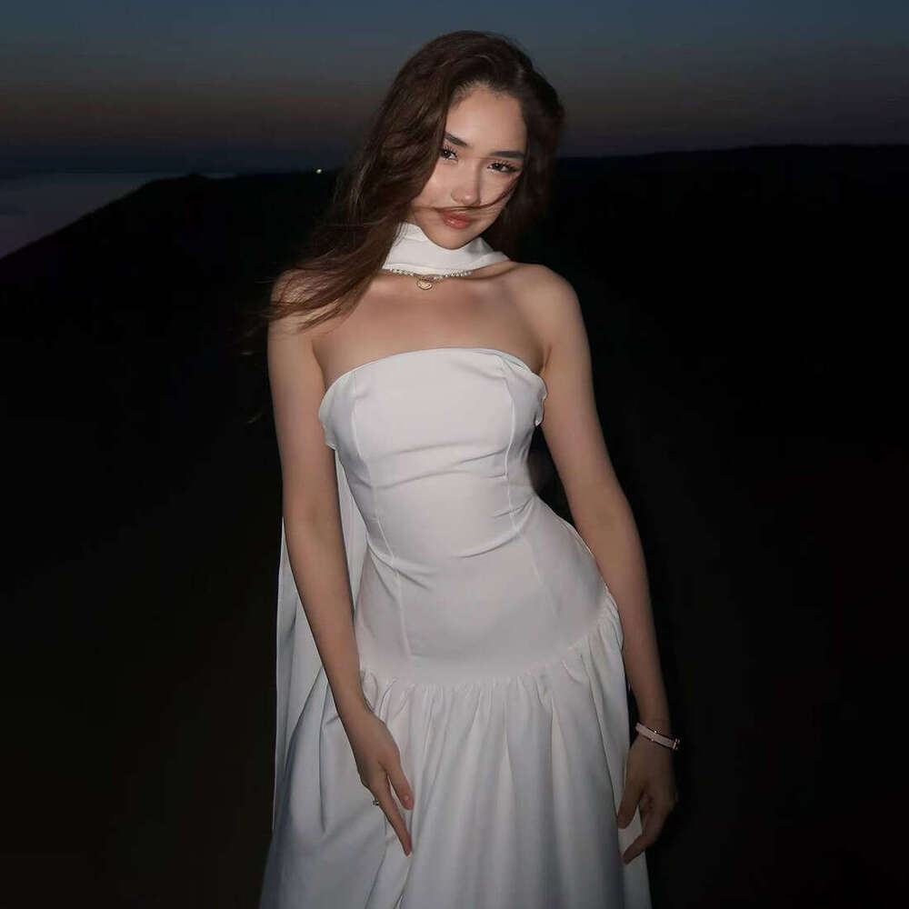 2025 Summer New Solid Color Slim Fit Versatile Off-Shoulder Strapless Sleeveless Elegant Dress 7ce