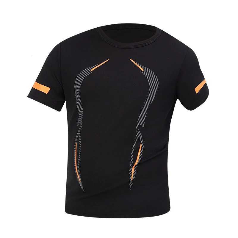 1/2/4 Piece Mens Summer Breathable Round Neck Short sleeved T-shirt Loose Sports Shirt Versatile Black Shorts Set For Teenagers Y250724