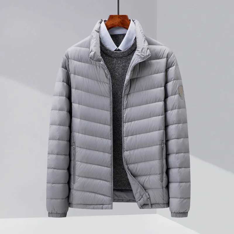 Top Grade Mens Stand Collar Ultra Lightweight Down Jacket 2022 New Arrival Men Fashion Casual Water Wind-Resistant Down Coats X250725