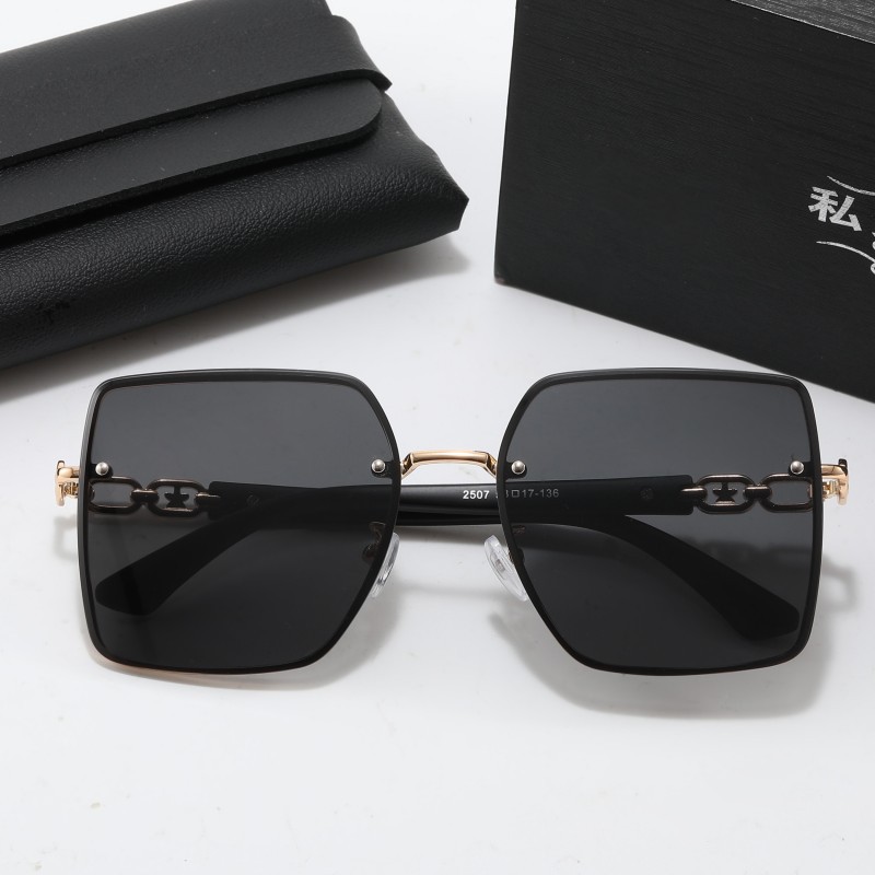 Designer Sunglasses For Women Square Frame Sunglasses Fashion Classic Sunglasses Luxury Polarized Goggle Pilot PC Frame Oversized UV400 Eyewear KP8221