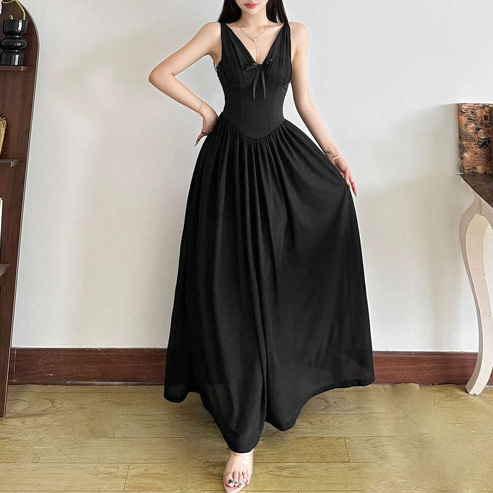 2025 Summer New Elegant Slim Waist Sexy V-neck Backless Strap Long Dress Women's Fashion c18