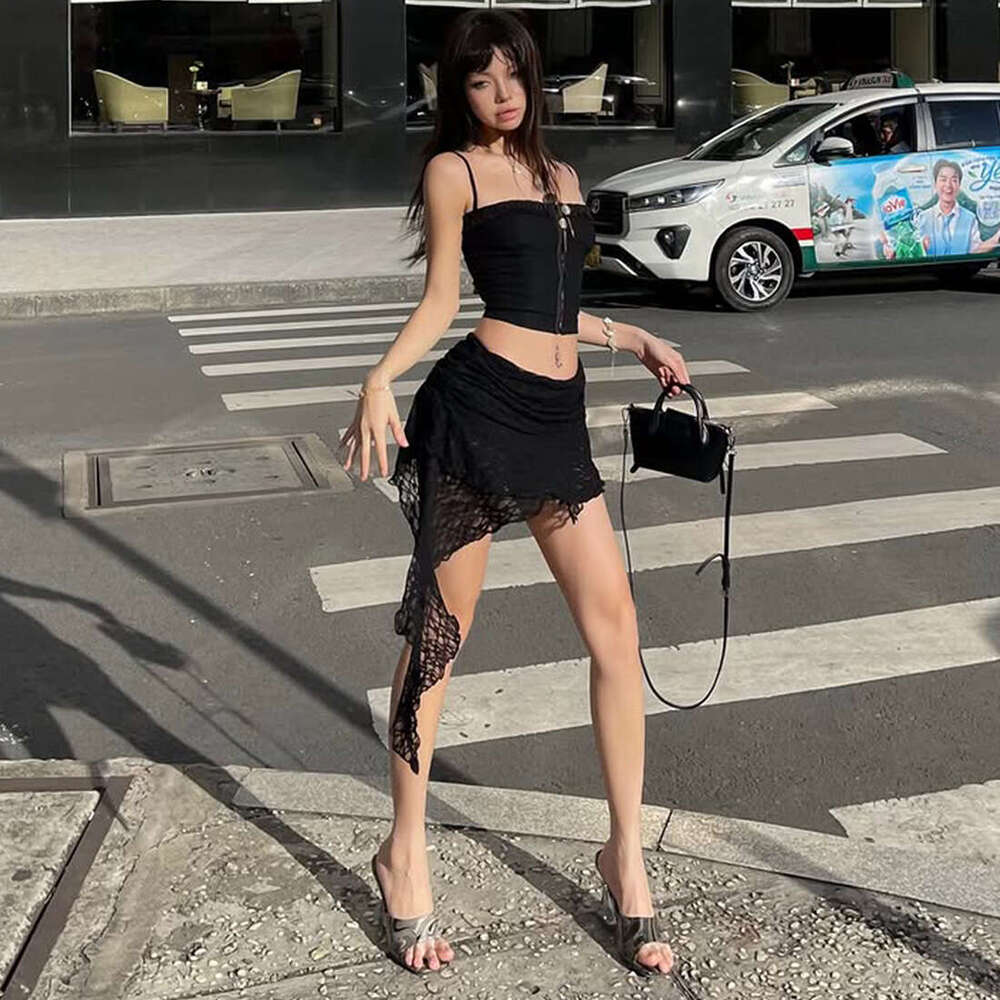 2025 Summer New Style Crop Top Slim Fit Solid Color Camisole High Waist Elegant Versatile Skirt for Women 19f