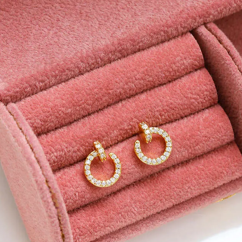 Style French Minimalist High-End Earrings Ear Clips for Women Micro Pave Zirconia Half Round Personality Screw Stud Design