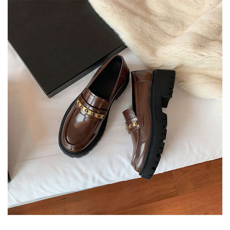 Designer Same Style Elegant Chain Versatile Round Toe Thick Sole Loafers Height Increasing Slip-On Autumn Winter Women's Leather Shoes