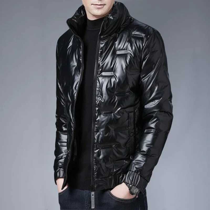 Man Padded Coat Glossy Parkas Lightweight Puffer Down Jackets For Men Short Padding Winter Korean Style Warm Clothes Models Hot X250725